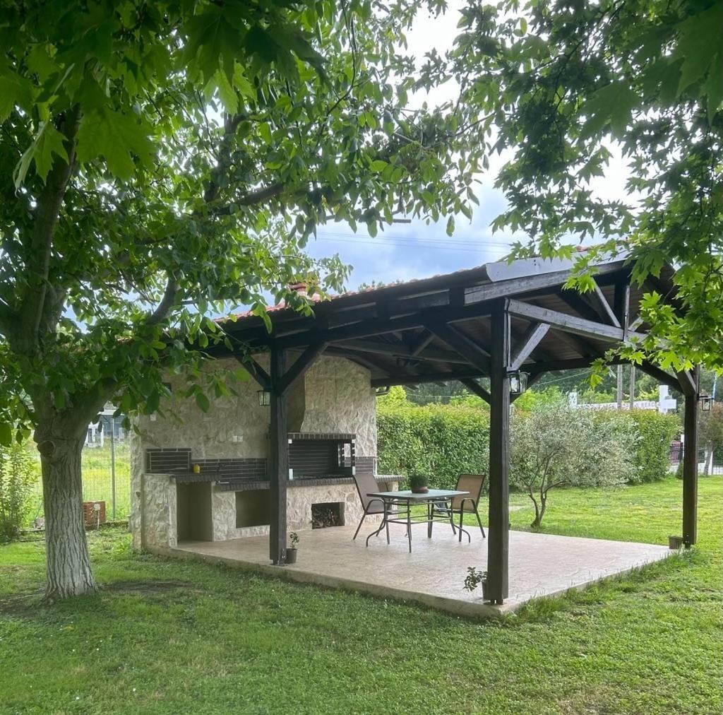 Villa La Varik 1 Літохоро Екстер'єр фото